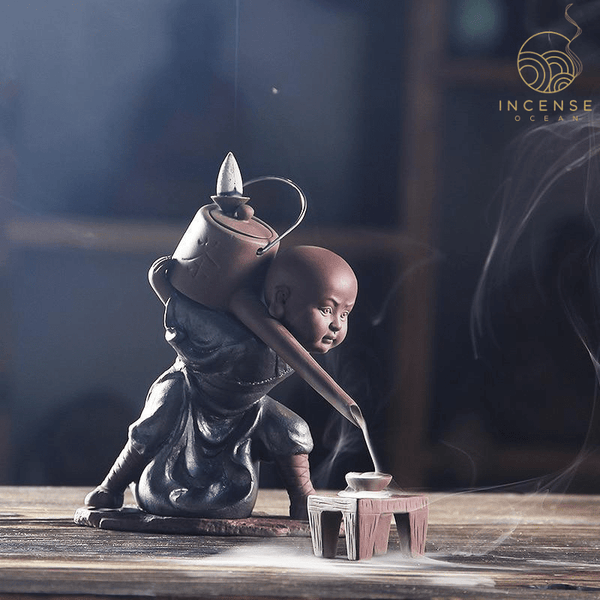 Zen Kung Fu Monk Incense Backflow Burner - Incense Ocean