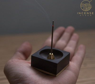 minimalistic black color incense holder for incense sticks